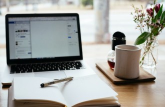 dengan-mark-design-urusan-pembuatan-dan-design-web-untuk-bisnis-anda-menjadi-lebih-mudah-jasa-pembuatan-web-surabaya-jasa-pembuatan-web-jasa-pembuatan-website-jasa-pembuatan-website-surabaya - Web design surabaya