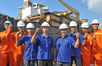 kerja-sama-antara-optima-marine-parts-shop-dengan-mark-design-membuat-online-shop-spare-part-kapal-jasa-pembuatan-web-surabaya-jasa-pembuatan-web-jasa-pembuatan-website-jasa-pembuatan-website-surabaya - Web design surabaya