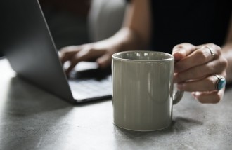 website-design-jakarta-gratis-bukanlah-pilihan-terbaik - Web design surabaya