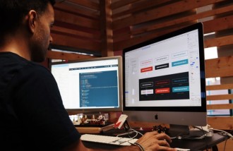 mengapa-desain-website-harus-menarik-jasa-pembuatan-web-surabaya-jasa-pembuatan-web-jasa-pembuatan-website-jasa-pembuatan-website-surabaya - Web design surabaya