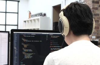 gunakan-jasa-pembuatan-web-untuk-membuat-bisnis-anda-dikenal-di-internet-jasa-pembuatan-web-surabaya-jasa-pembuatan-web-jasa-pembuatan-website-jasa-pembuatan-website-surabaya - Web design surabaya