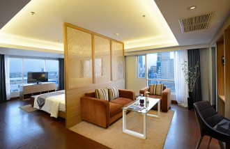 hotel-dengan-nuansa-rumah-sendiri-di-crown-prince-hotel-oleh-chendra-cahyadi-dan-mark-design-web-design-jakarta - Web design surabaya