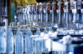 digital-marketing-strategy-to-increase-plastic-bottle-sales - Web design surabaya