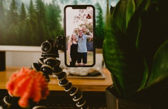 trend-fotografi-virtual-di-tengah-pandemi-bisa-jadi-alternatif-isi-waktu - Web design surabaya