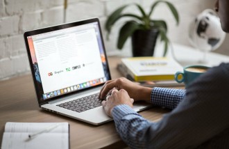 fitur-penting-untuk-website-profesional-jasa-pembuatan-web-surabaya-jasa-pembuatan-web-jasa-pembuatan-website-jasa-pembuatan-website-surabaya - Web design surabaya