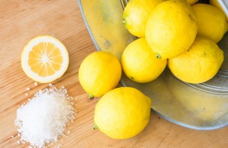tips-memutihkan-gigi-pakai-lemon-garam-industri-caranya - Web design surabaya
