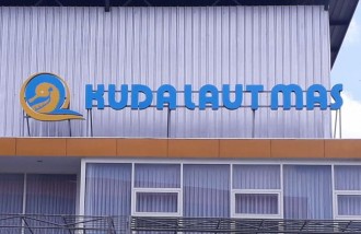 3d-letter-timbul-akrilik-dengan-led-untuk-cv-kuda-laut-mas-lumajang - Web design surabaya