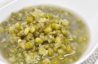 trik-mudah-membuat-bubur-kacang-hijau-yang-lezat-tanpa-santan - Web design surabaya