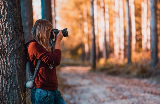 pentingnya-sudut-pandang-pengambilan-gambar-dalam-fotografi - Web design surabaya