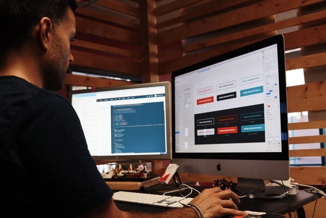 mengapa-desain-website-harus-menarik-jasa-pembuatan-web-surabaya-jasa-pembuatan-web-jasa-pembuatan-website-jasa-pembuatan-website-surabaya