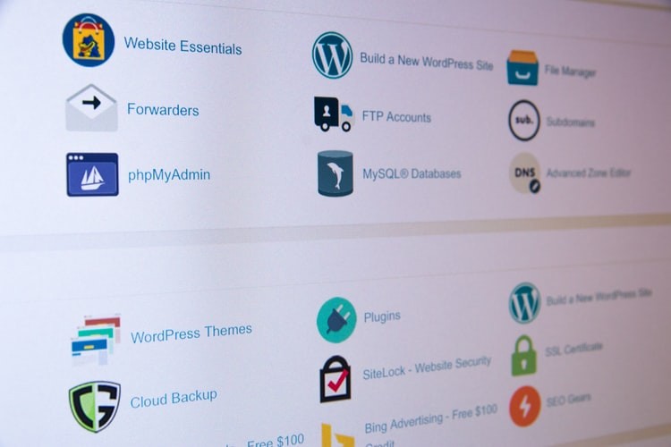 tips-dalam-memilih-hosting-terbaik-untuk-website-anda-jasa-pembuatan-web-surabaya-jasa-pembuatan-web-jasa-pembuatan-website-jasa-pembuatan-website-surabaya