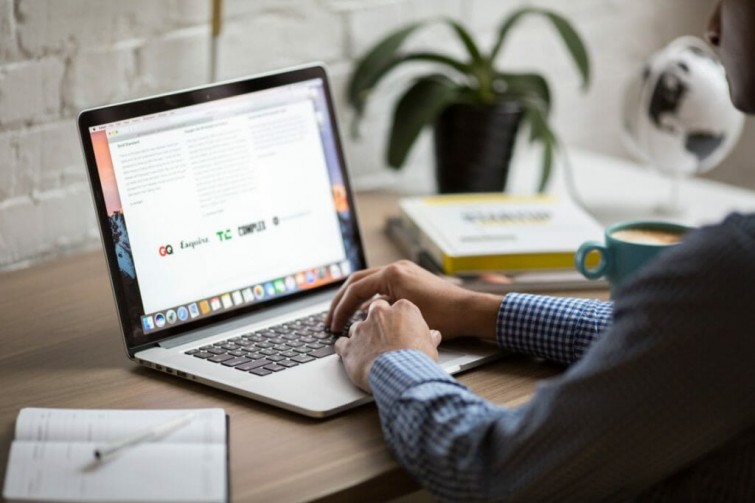 unsur-unsur-dalam-membuat-sebuah-website-jasa-pembuatan-web-surabaya-jasa-pembuatan-web-jasa-pembuatan-website-jasa-pembuatan-website-surabaya