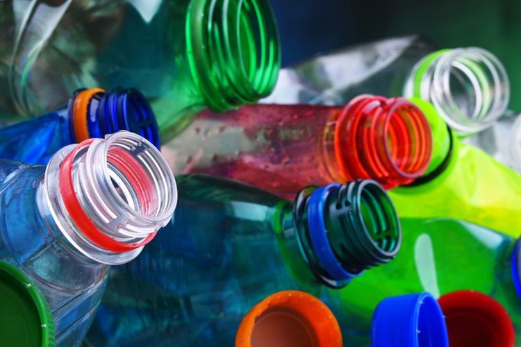 dampak-negatif-penggunaan-plastik-sekali-pakai-terhadap-kesehatan-lingkungan
