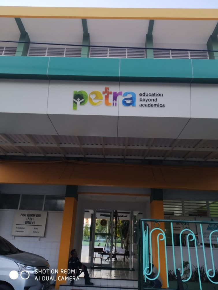 3d-letter-for-sd-petra-13-surabaya