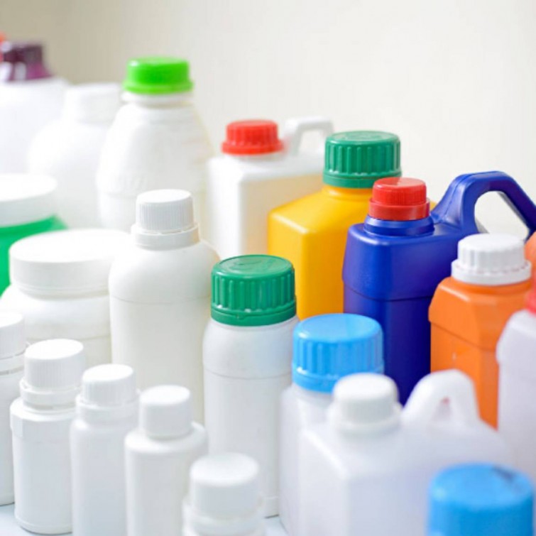 cara-ampuh-membersihkan-botol-plastik-bekas-minyak