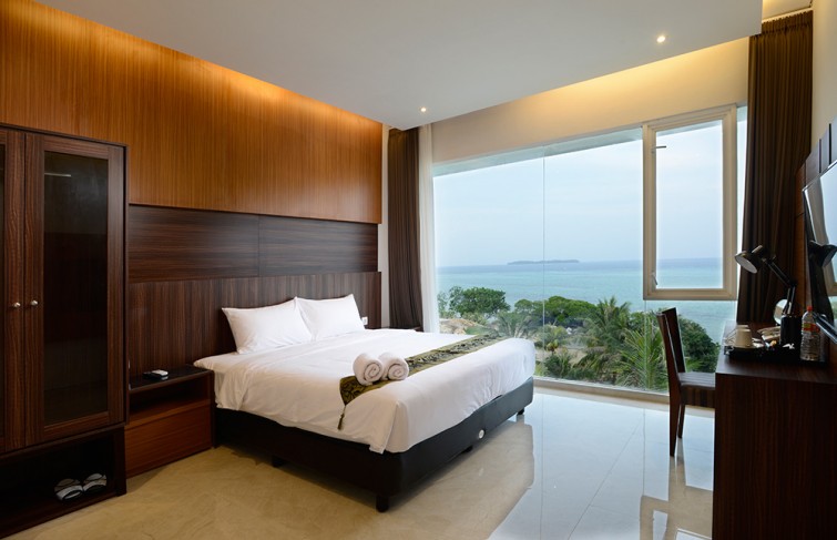 enjoy-d-season-barracuda-seaside-hotel-karimun-jawa-through-hotel-photography-from-chendra-cahyadi-and-mark-design-web-design-jakarta