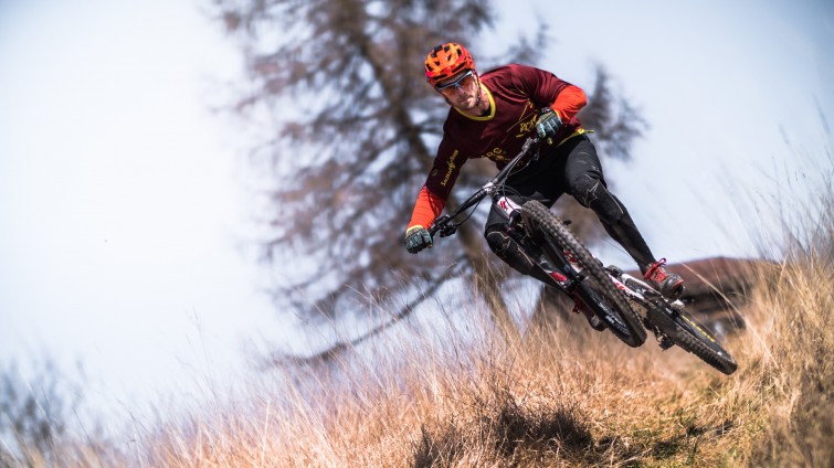 benefits-of-carbon-fibre-in-sports
