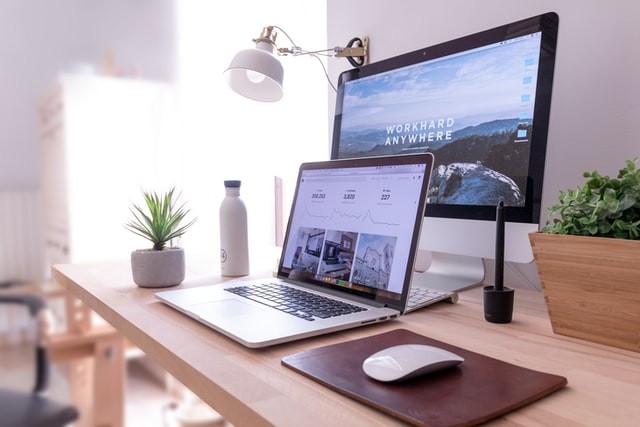 design-website-mempengaruhi-image-brand-anda-jasa-pembuatan-web-surabaya-jasa-pembuatan-web-jasa-pembuatan-website-jasa-pembuatan-website-surabaya