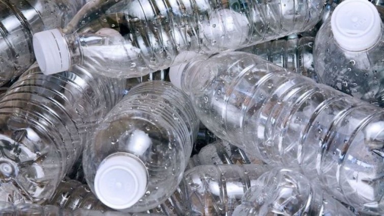 dinamika-e-commerce-meningkatkan-penjualan-botol-plastik-secara-online