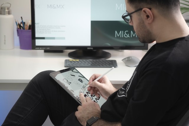 dengan-design-website-yang-keren-membuat-pelanggan-terkesan-jasa-pembuatan-web-surabaya-jasa-pembuatan-web-jasa-pembuatan-website-jasa-pembuatan-website-surabaya