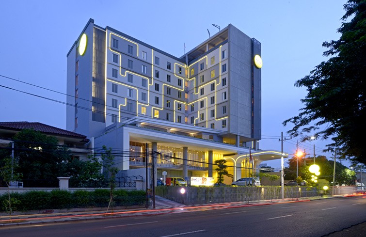 yello-hotel-jemursari-surabaya