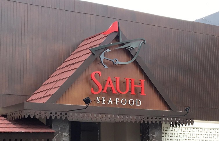 sauh-restaurant-semarang-3d-letter-timbul-galvanis